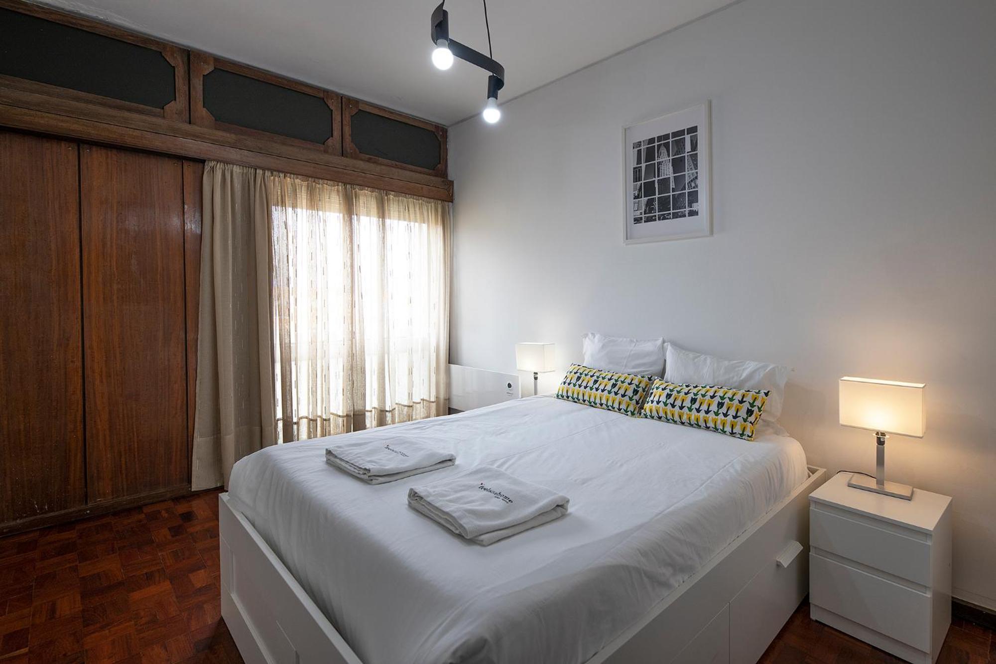 Flh Porto Spacious Apartment With Balcony Εξωτερικό φωτογραφία